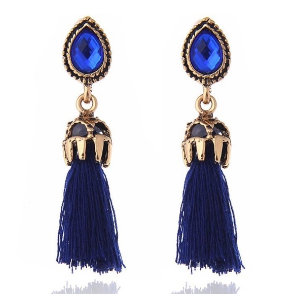 Boho Yarn Tassel Rhinestone Drop Fashion Earrings - Picture 1 of 3